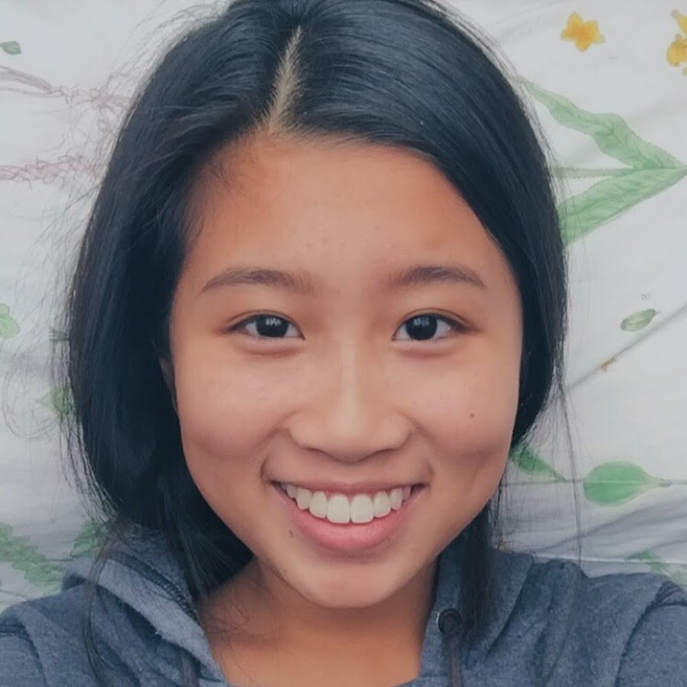 Meet your Posher, Rena